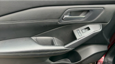 Nissan Qashqai 1.3 DiG-T MH Acenta Premium 5dr Petrol Hatchback